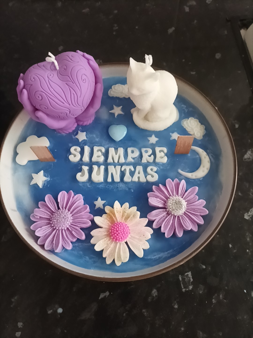 SIEMPRE JUNTAS